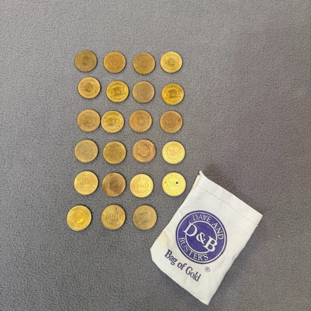 Dave & Buster’s Bag of Gold- Vintage Arcade Token/Coins Lot Of 23 w/ Logo Bag